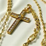 colier sfanta cruce placat aur 14k IH803 11